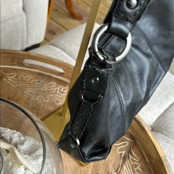 AK Anne Klein Black Leather Shoulder Bag – Preloved - Picture 3 of 9